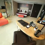 Otel Grand Convention Center 5*