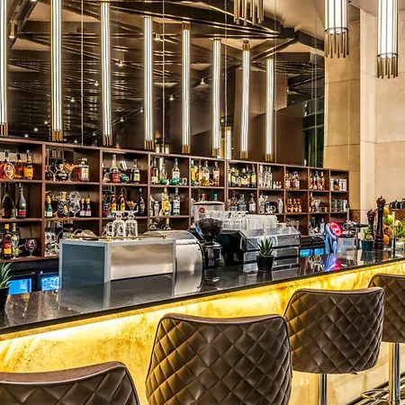 Szálloda Grand Convention Center 5*