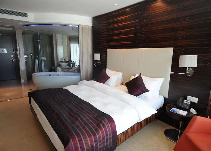 Grand Convention Center