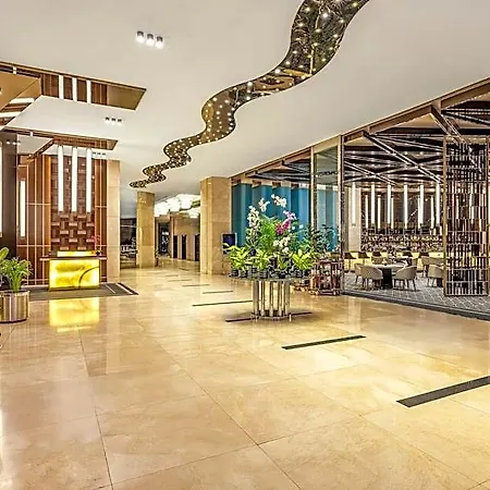 Hotel Intercontinental Grand By Ihg