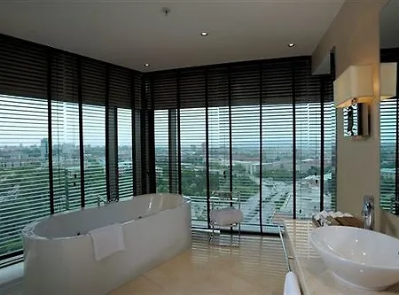 Grand Convention Center Otel