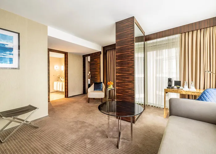 Grand Convention Center