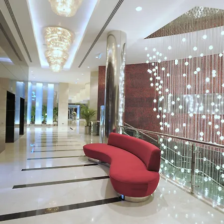 Grand Convention Center Отель